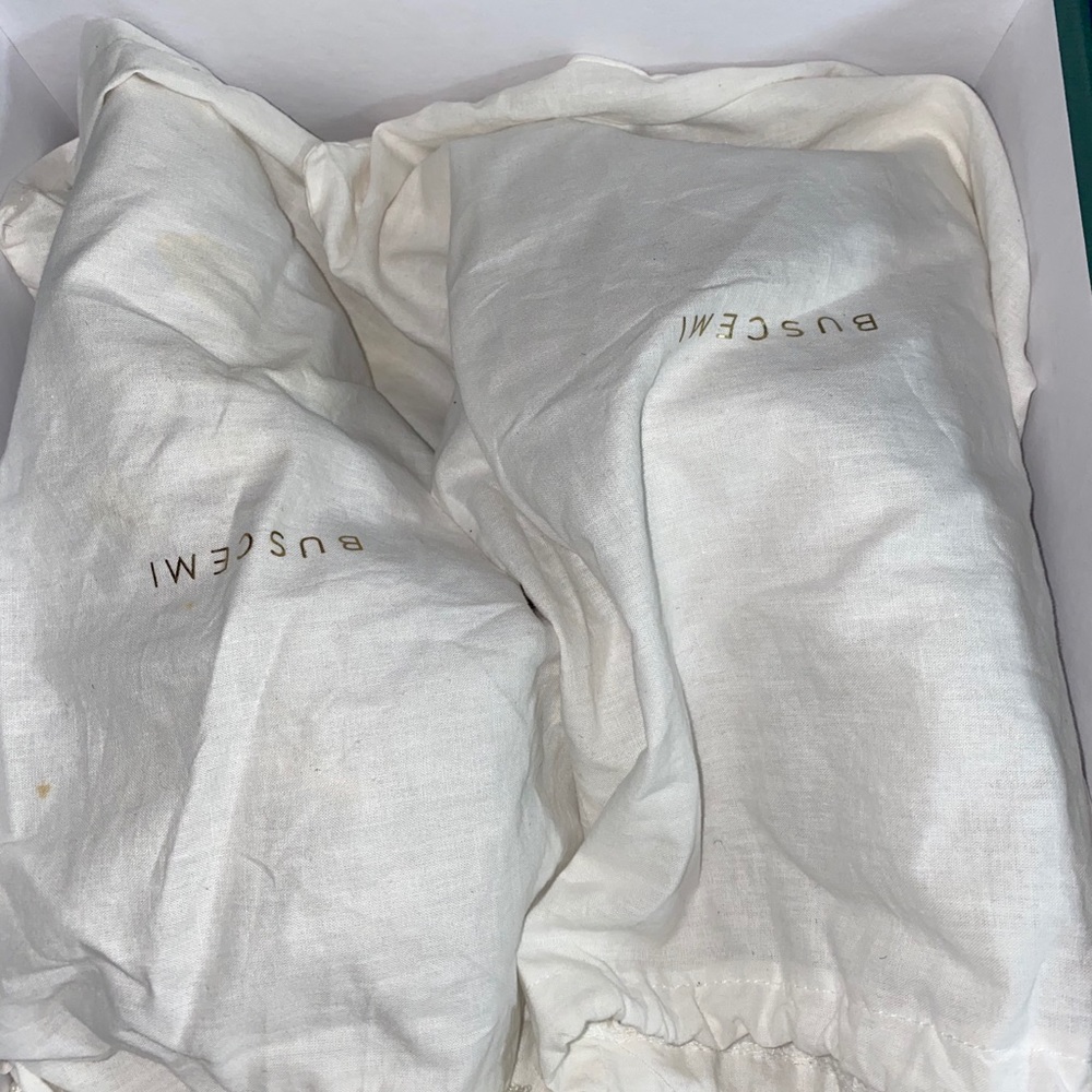 Buscemi - Picture 4 of 5